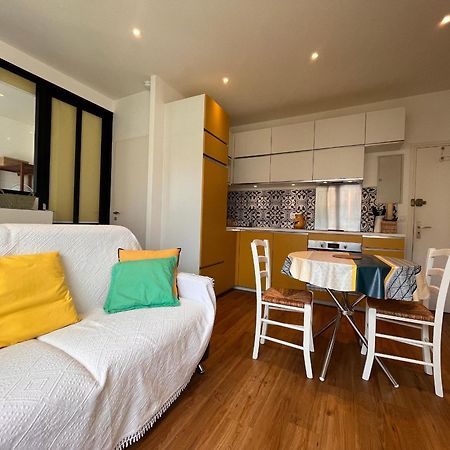 Appartement Lumineux 1 Chambre Au Coeur De Saint-Jean-De-Luz, Proche Plage Et Halles - Fr-1-239-890 Экстерьер фото